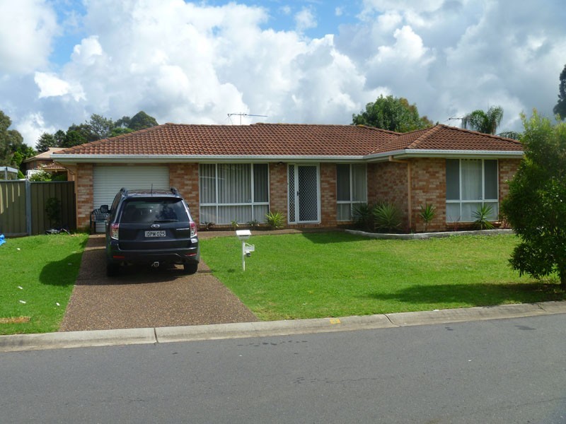 4 Zeppelin Pl, Raby NSW 2566