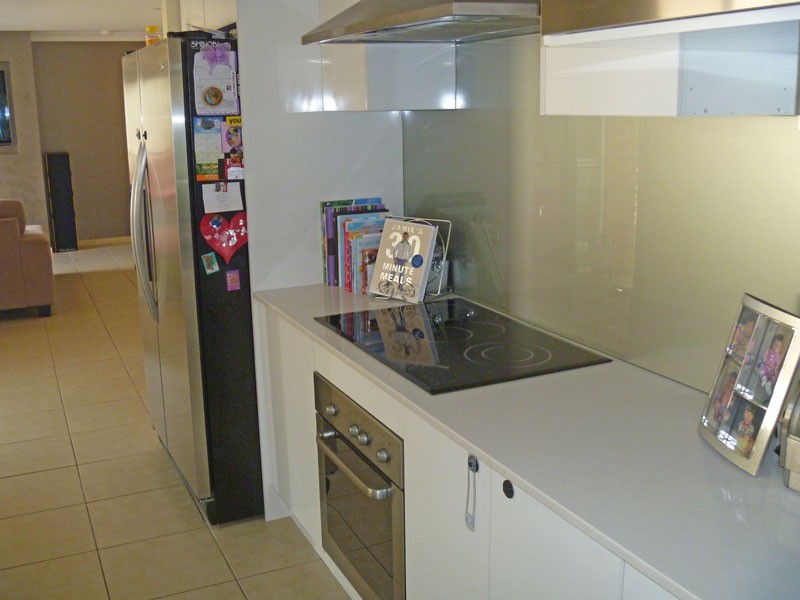 8 Jordan Pl, Kearns NSW 2558