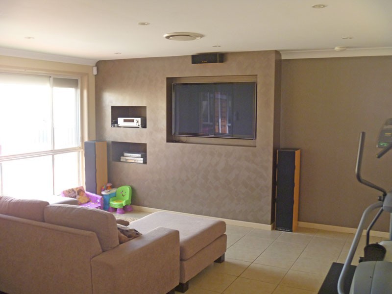 8 Jordan Pl, Kearns NSW 2558