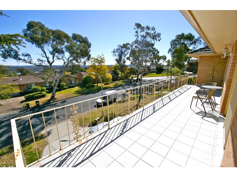 4 Arunta Cres, Leumeah NSW 2560