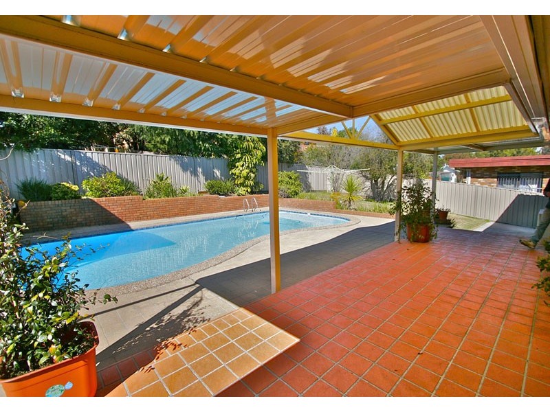 4 Arunta Cres, Leumeah NSW 2560