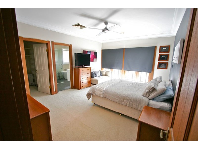 37 Claremont CCT, Glen Alpine NSW 2560