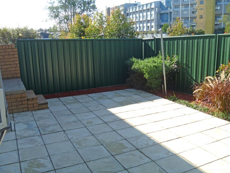 6/3 Illawong Rd, Leumeah NSW 2560