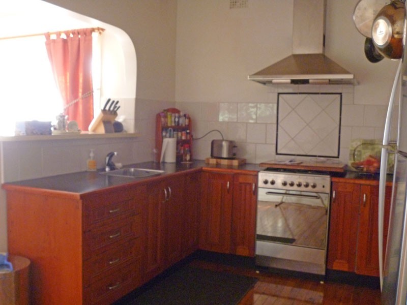 3 Bundarra Rd, Campbelltown NSW 2560