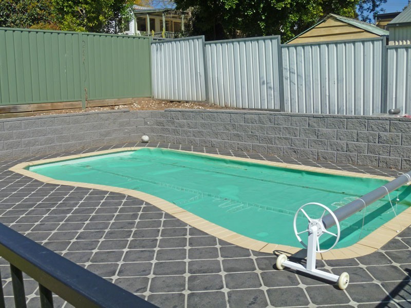 3 Bundarra Rd, Campbelltown NSW 2560