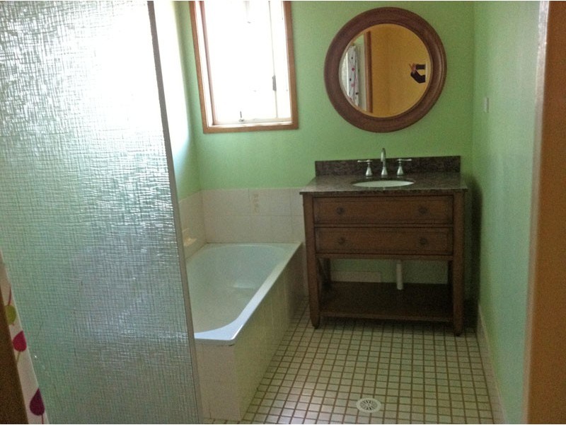 16 Holborn St, Ambarvale NSW 2560