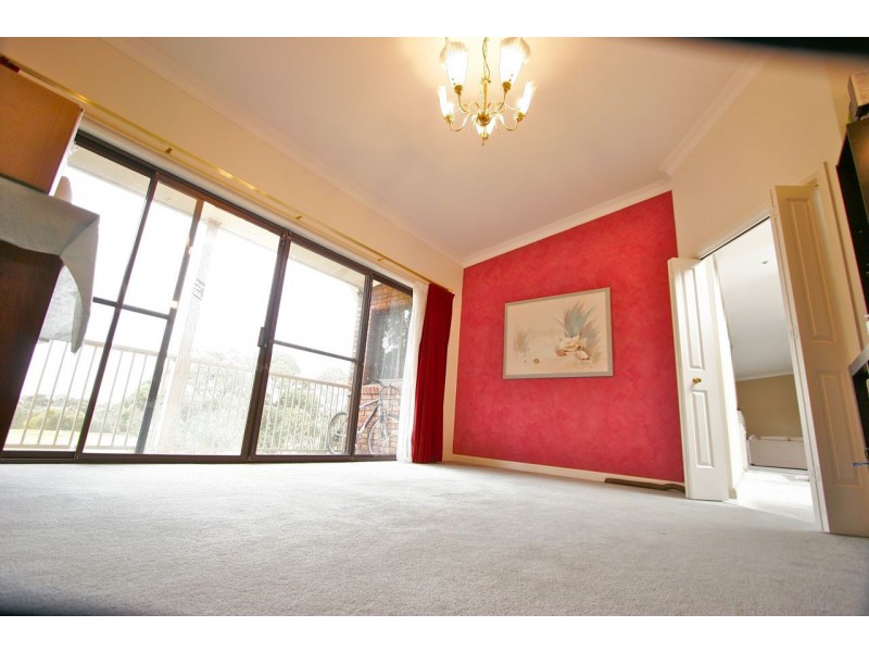 33 Mount Huon CCT, Glen Alpine NSW 2560