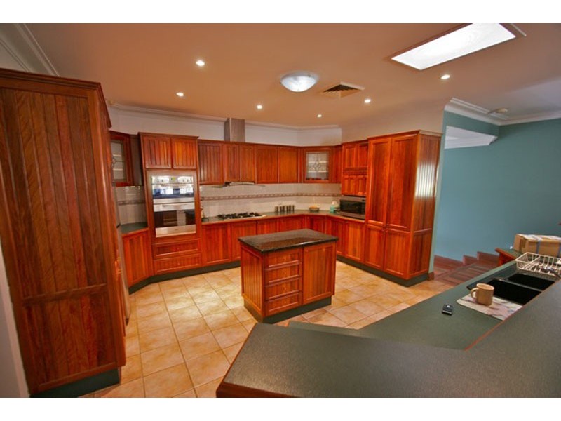37 Claremont CCT, Glen Alpine NSW 2560
