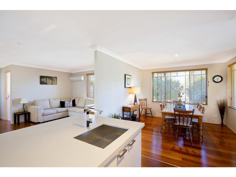 2 Vale CCT, Narellan Vale NSW 2567