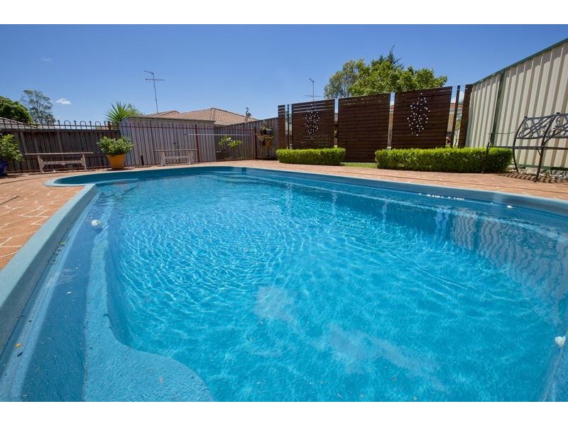 2 Vale CCT, Narellan Vale NSW 2567