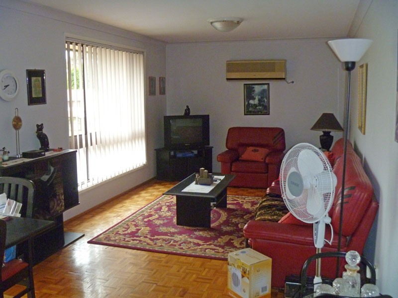 35 Ballantrae Drive, St Andrews NSW 2566