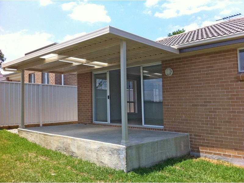 1 Chivers Place, Ingleburn NSW 2565