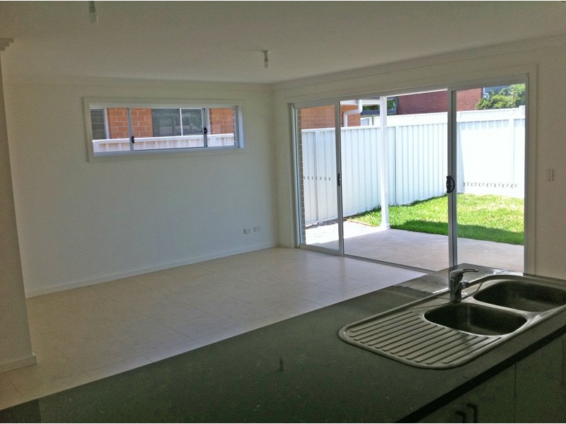 13 Percival Ave, Ingleburn NSW 2565