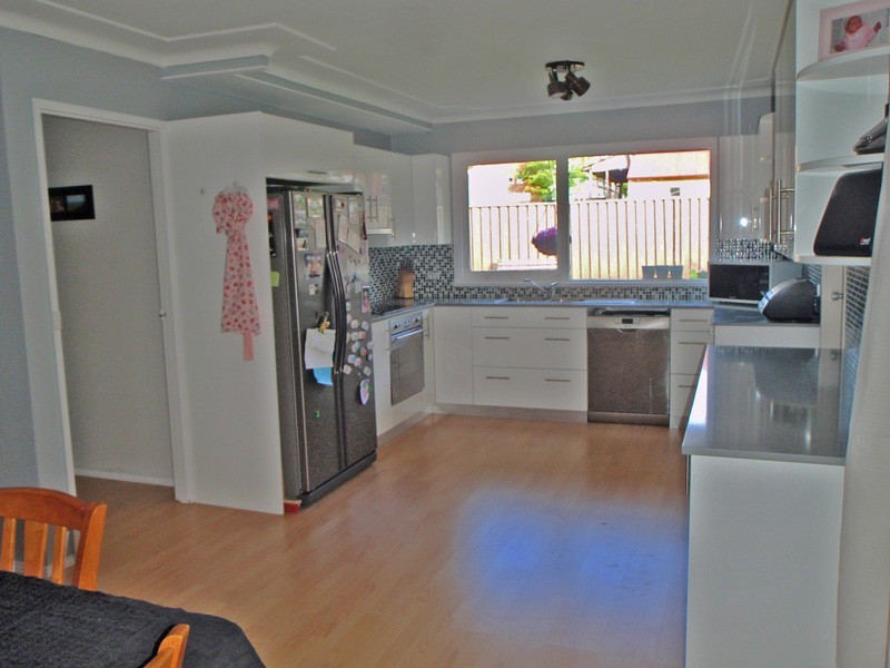 70 Paterson St, Campbelltown NSW 2560