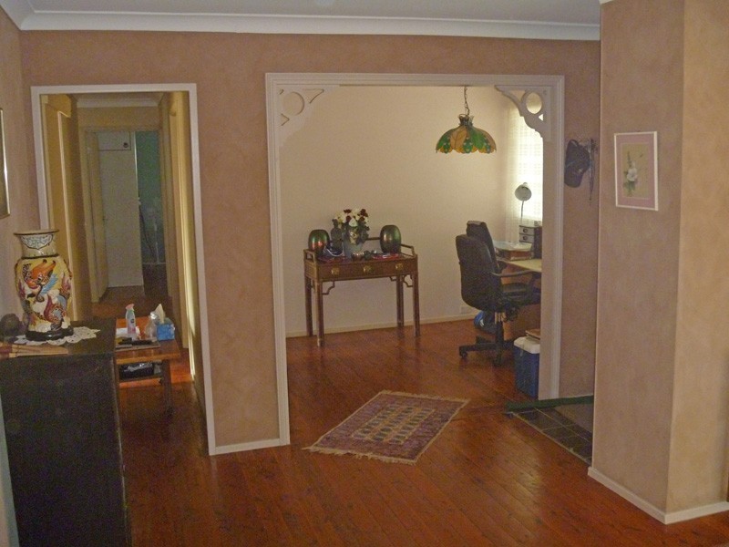 21 Evergreen Ave, Bradbury NSW 2560