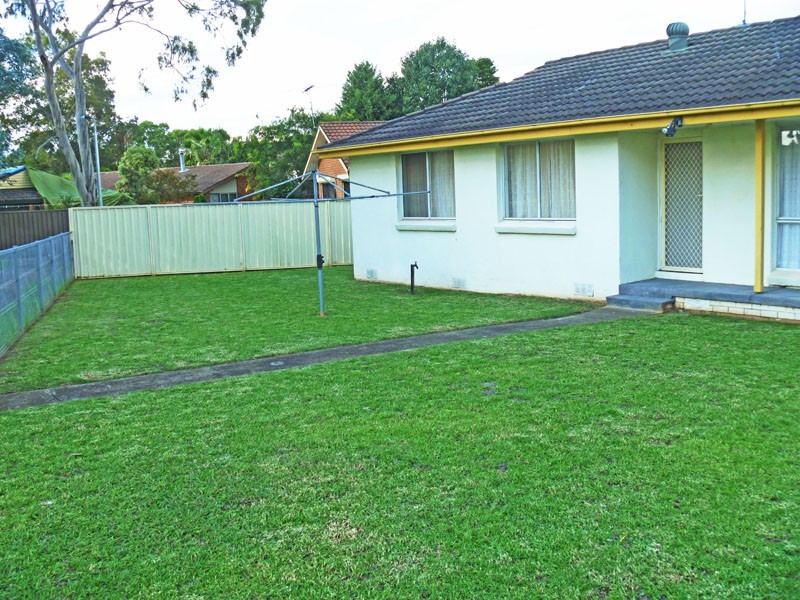 16 Olbury Place, Airds NSW 2560