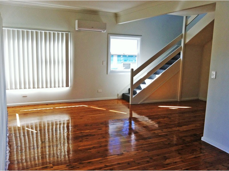 3 Richard Ave, Campbelltown NSW 2560
