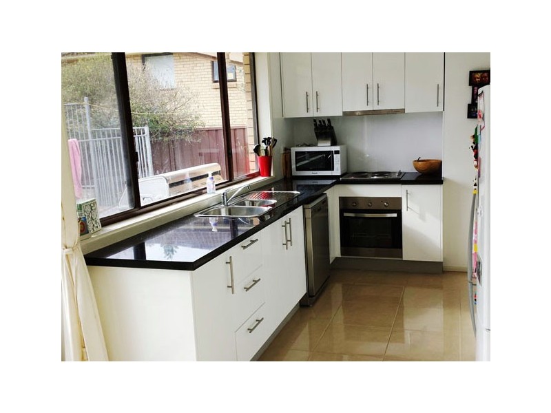 1 Cook Road, Ruse NSW 2560
