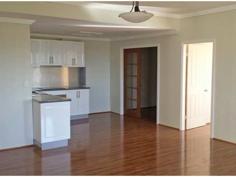 215 Denham Court Road, Denham Court NSW 2565