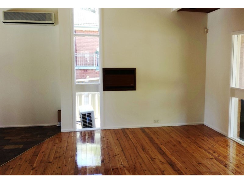 71 Campbellfield Ave, Bradbury NSW 2560