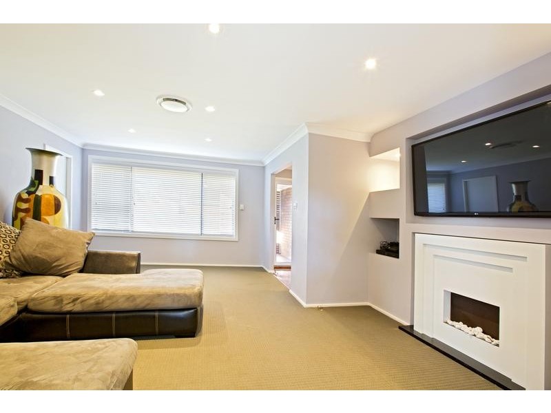 35 Coppabella Crescent, Bradbury NSW 2560