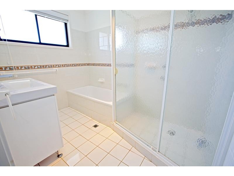 35 Coppabella Crescent, Bradbury NSW 2560