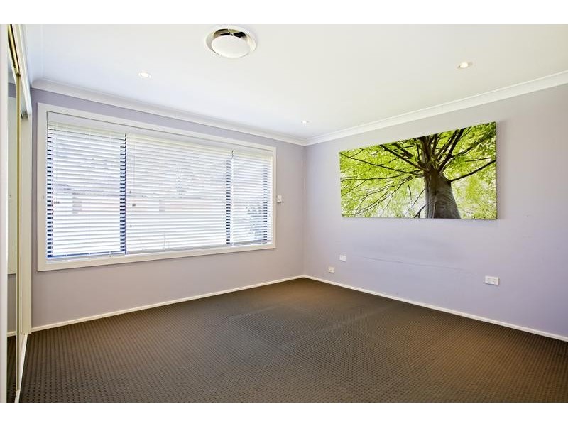 35 Coppabella Crescent, Bradbury NSW 2560