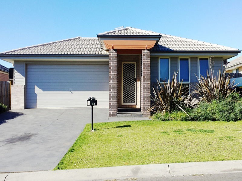 38 Kerrigan Crescent, Elderslie NSW 2570