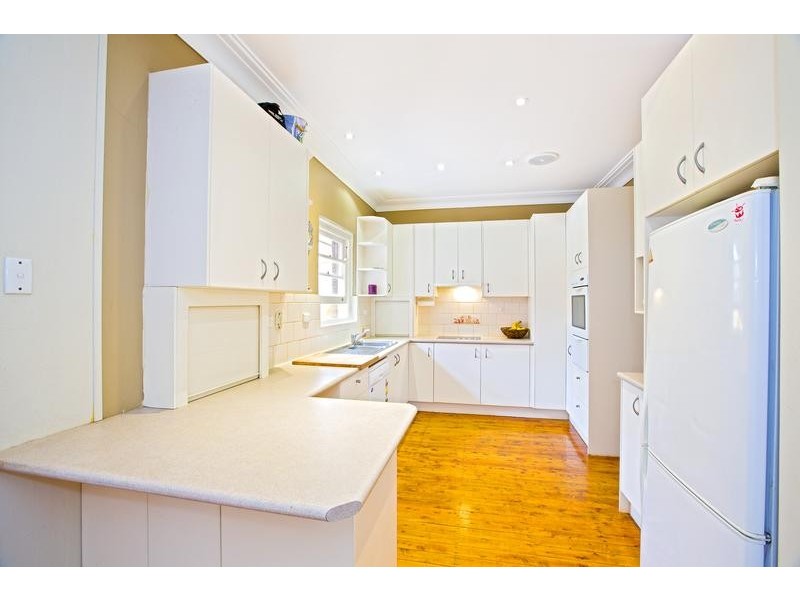 2 Ruzac St, Campbelltown NSW 2560