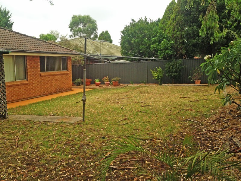 30 Lorikeet Avenue, Ingleburn NSW 2565