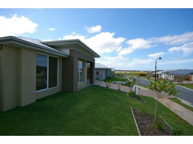 9 Parrot Place, Mountain Creek QLD 4557