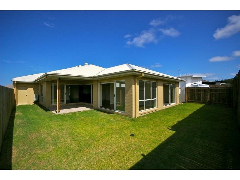 9 Parrot Place, Mountain Creek QLD 4557