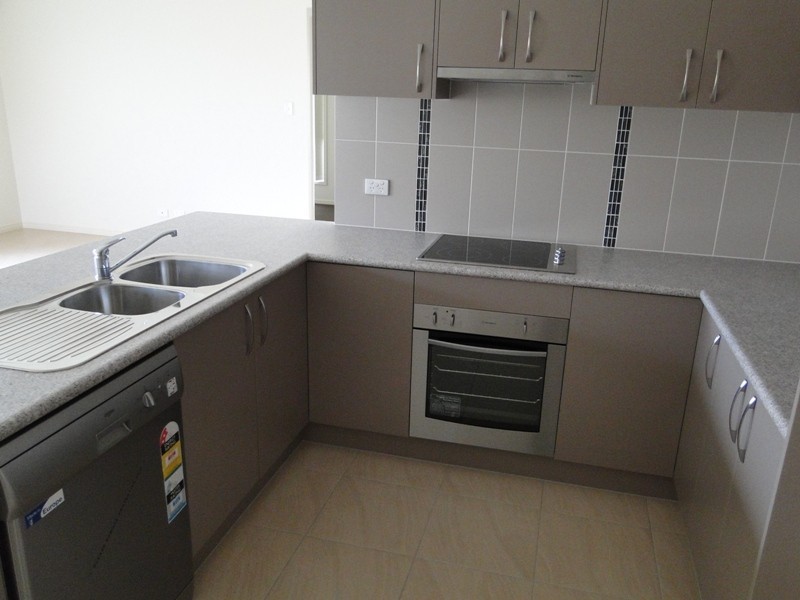 85 Summerfields Dr, Caboolture QLD 4510