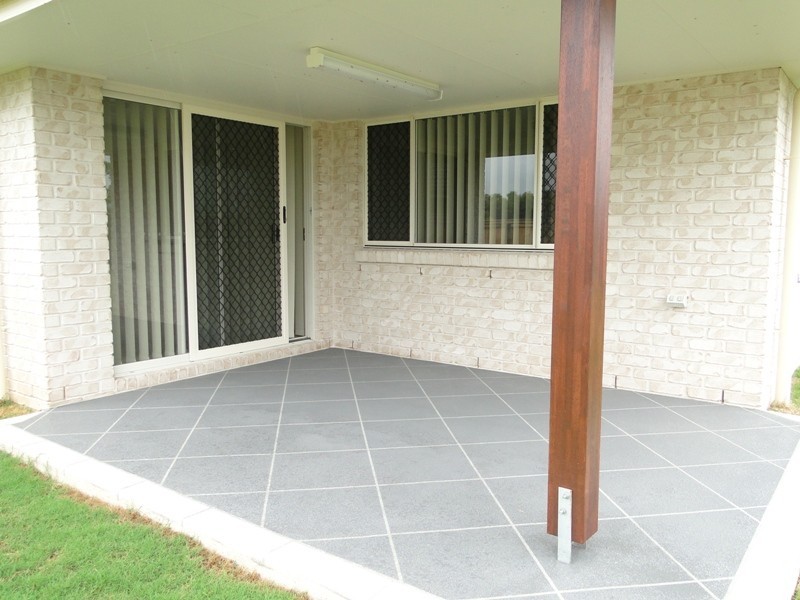 85 Summerfields Dr, Caboolture QLD 4510