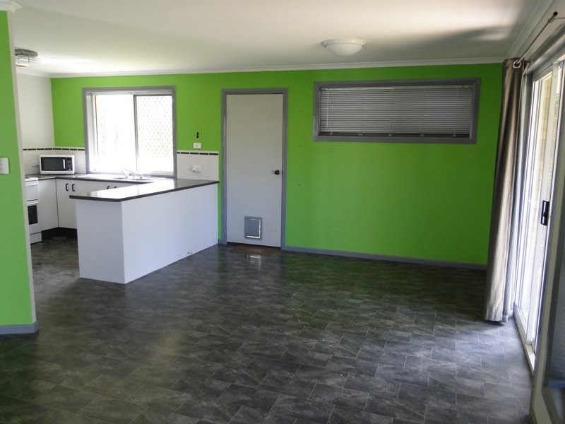 1/6 Keel Ct, Morayfield QLD 4506