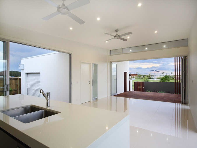 7 Genoa Circuit, Birtinya QLD 4575