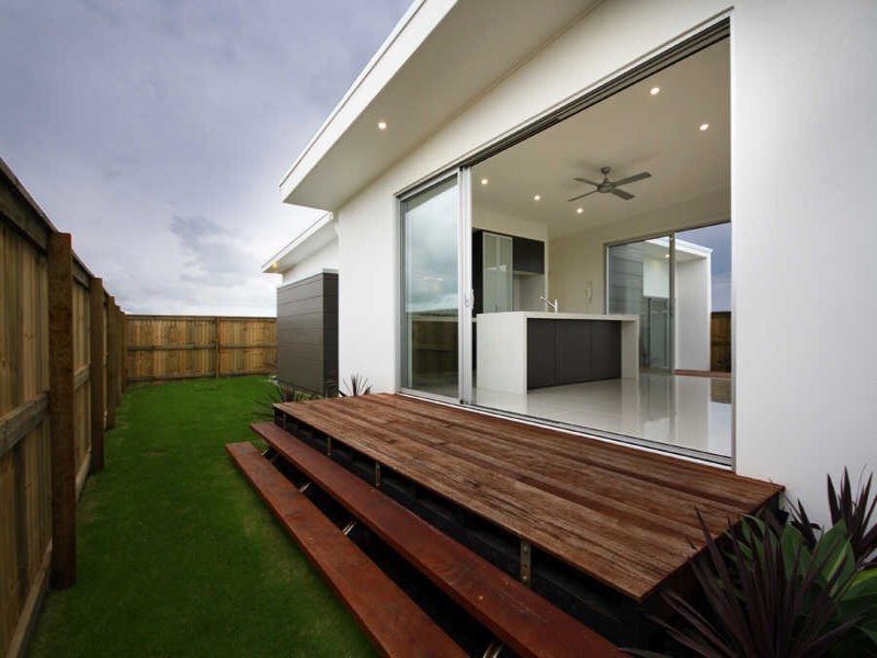 7 Genoa Circuit, Birtinya QLD 4575