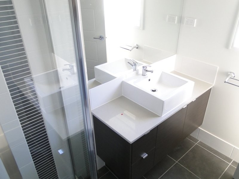 27 Hipwood St, Morayfield QLD 4506