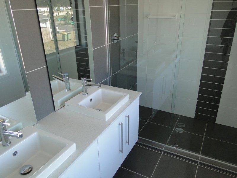 7 Buruwang St, Birtinya QLD 4575