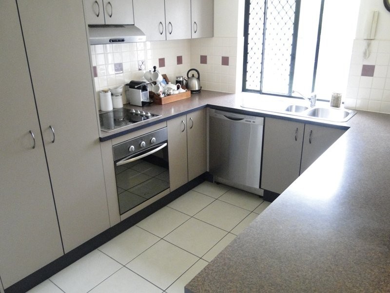 2/2 Lakehead Dve, Sippy Downs QLD 4556