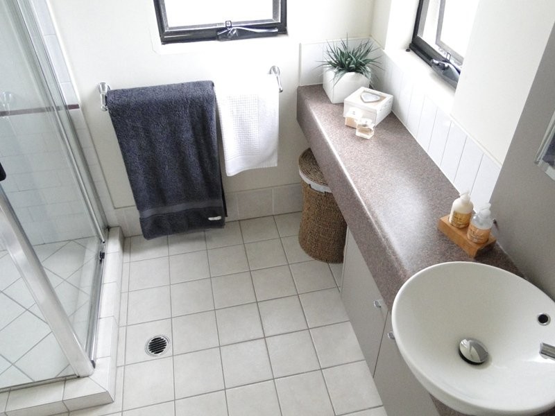 2/2 Lakehead Dve, Sippy Downs QLD 4556