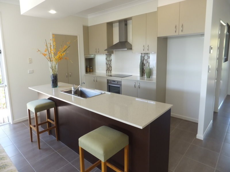 24 Ponytail Circuit, Mountain Creek QLD 4557