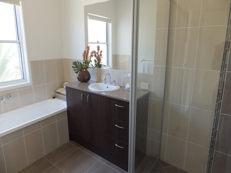 24 Ponytail Circuit, Mountain Creek QLD 4557