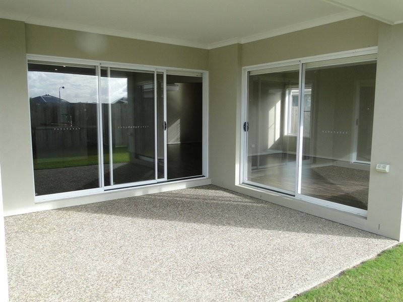 9 Heliconia St, Mountain Creek QLD 4557