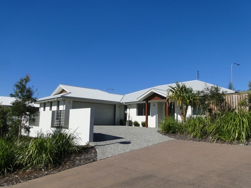 33 Galah Pl, Mountain Creek QLD 4557