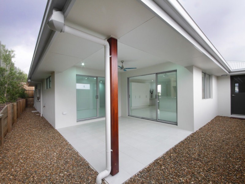 33 Galah Pl, Mountain Creek QLD 4557