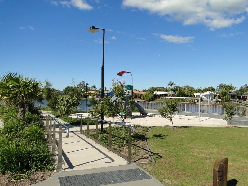 7 Pangali Circuit, Birtinya QLD 4575