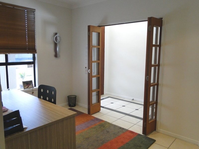 5 Abaco St, Kawana Island QLD 4575