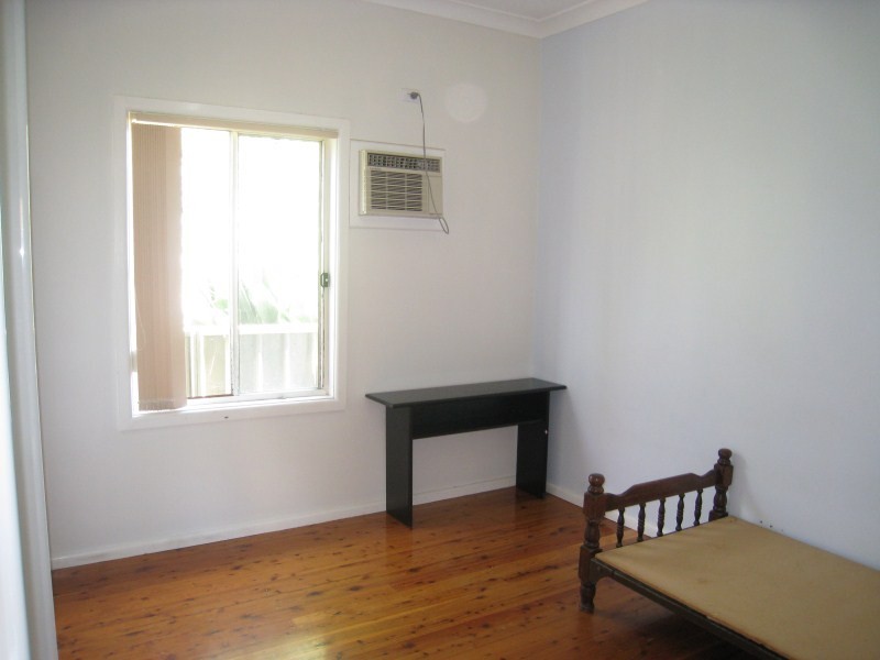 121 Dora St, Hurstville NSW 2220