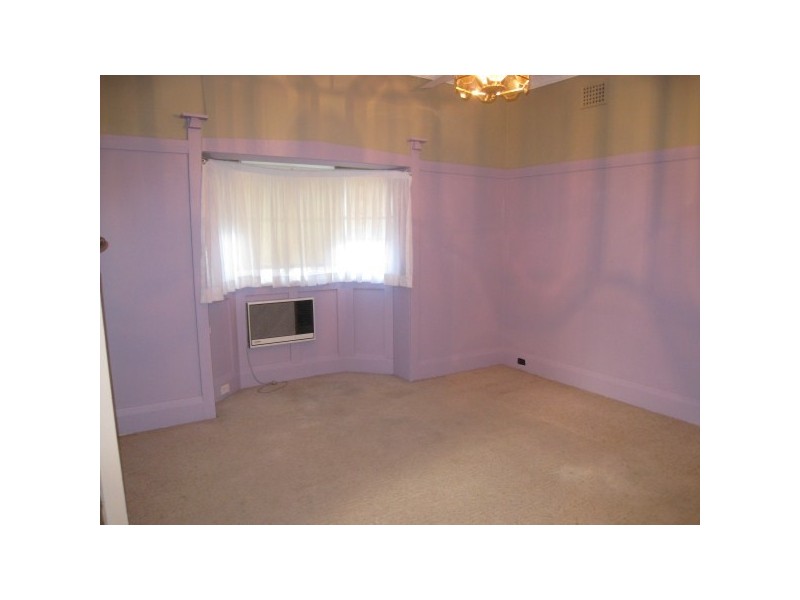 14 Elizabeth St, Ashfield NSW 2131